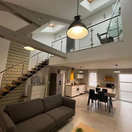 La Maison Du Bonheur 70 M² Saint-Amand-les-Eaux Luaran gambar