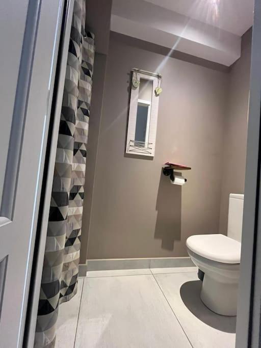 La Maison Du Bonheur 70 M² Saint-Amand-les-Eaux Luaran gambar